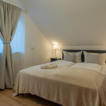 Epa Apartment - France Style ルスト エクステリア 写真